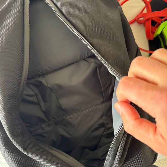 AER Fit Pack - Gym bag cool duffel weightlifting shoes CrossFit fitpack - Picture 4 of 13